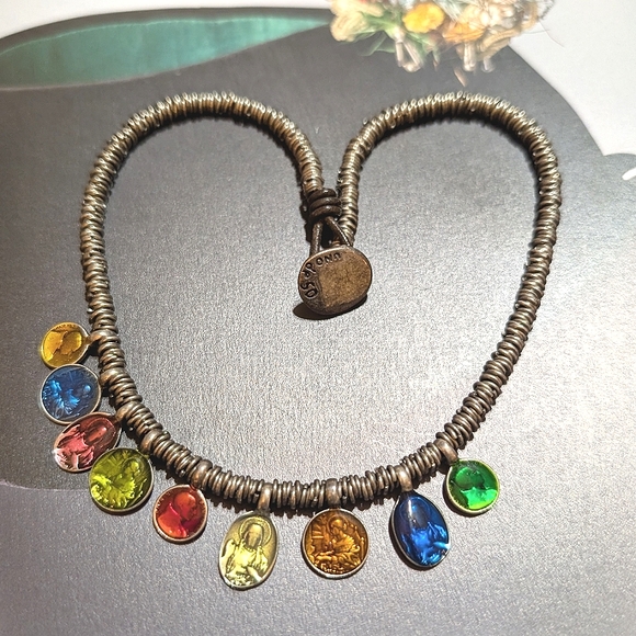 Uno de 50 Medallion Coin Reversible RETIRED Necklace - Picture 3 of 8